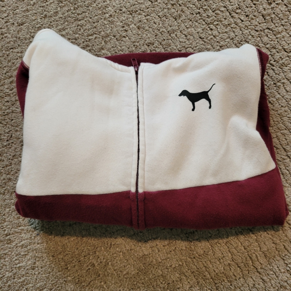 Victoria Secret (Pink)Sweatshirt